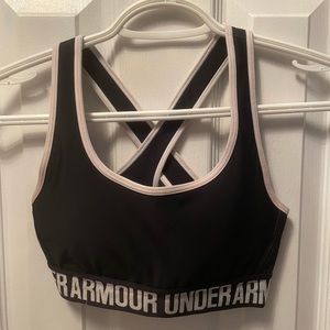 Under Amour xs black and white sports bra with built in padding
